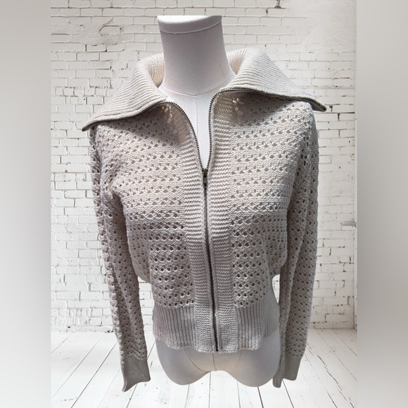 Doe & Rae Zip Front Sweater Sz M NWOT | Textured Knit Neutral Layer - Picture 2 of 6